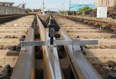 Digital Rail Frog Wear Gauge 