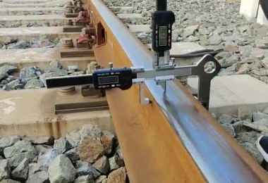Sliding Rail Wear Measuring Gauge