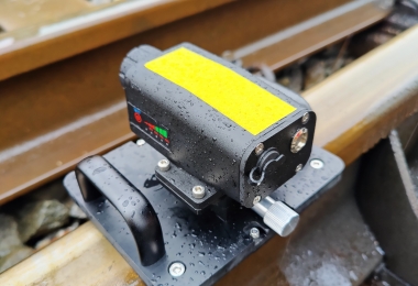 Railway Track Laser Displacement Measuring Equipment for Rail Creeping Measuring