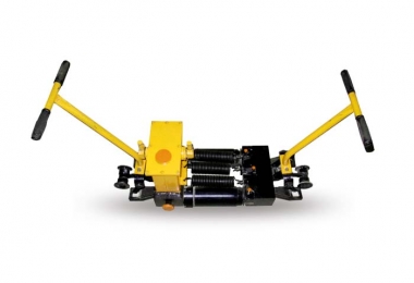 Hydraulic Rail Gap Adjuster